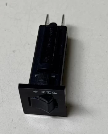 CIRCUIT BREAKER 4A